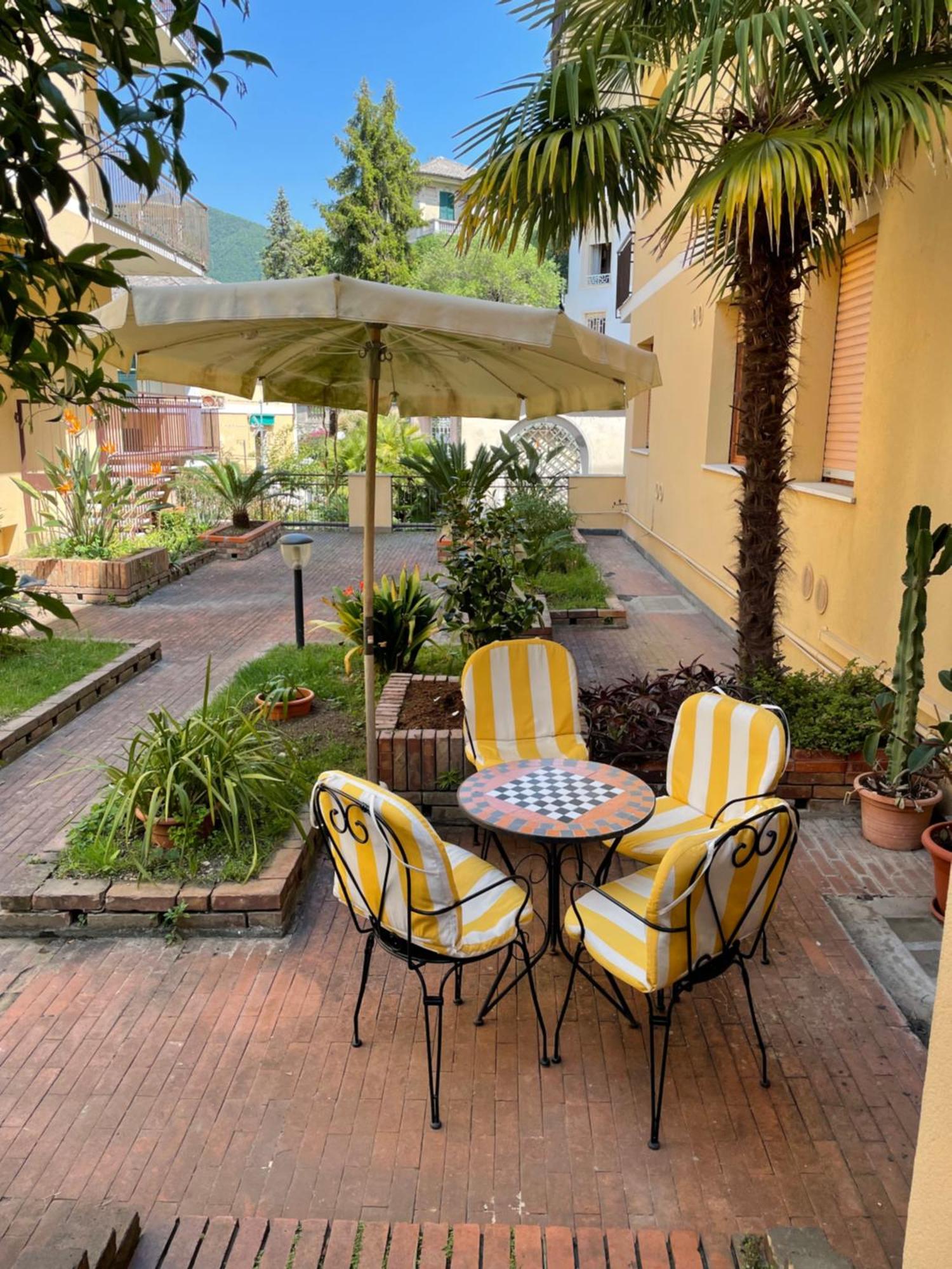 Hotel Mondial Rapallo Bagian luar foto